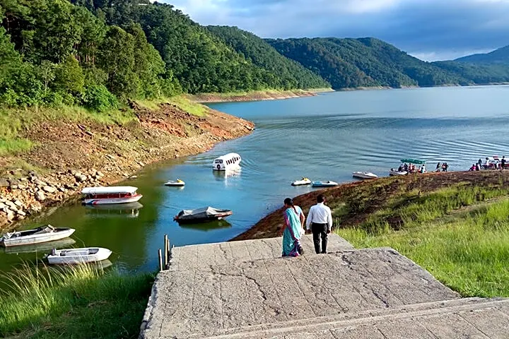 Northeast Honeymoon Tour Package